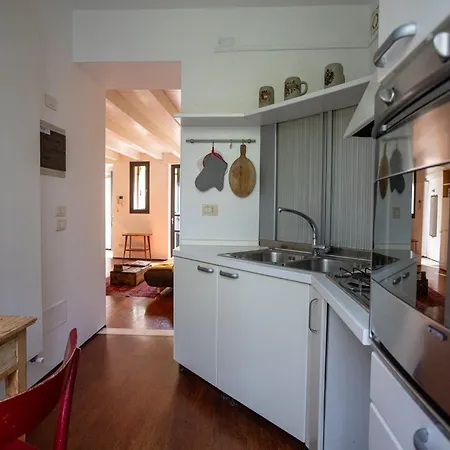 Borgo Margnan 23 باسّانو ديل غرابّا